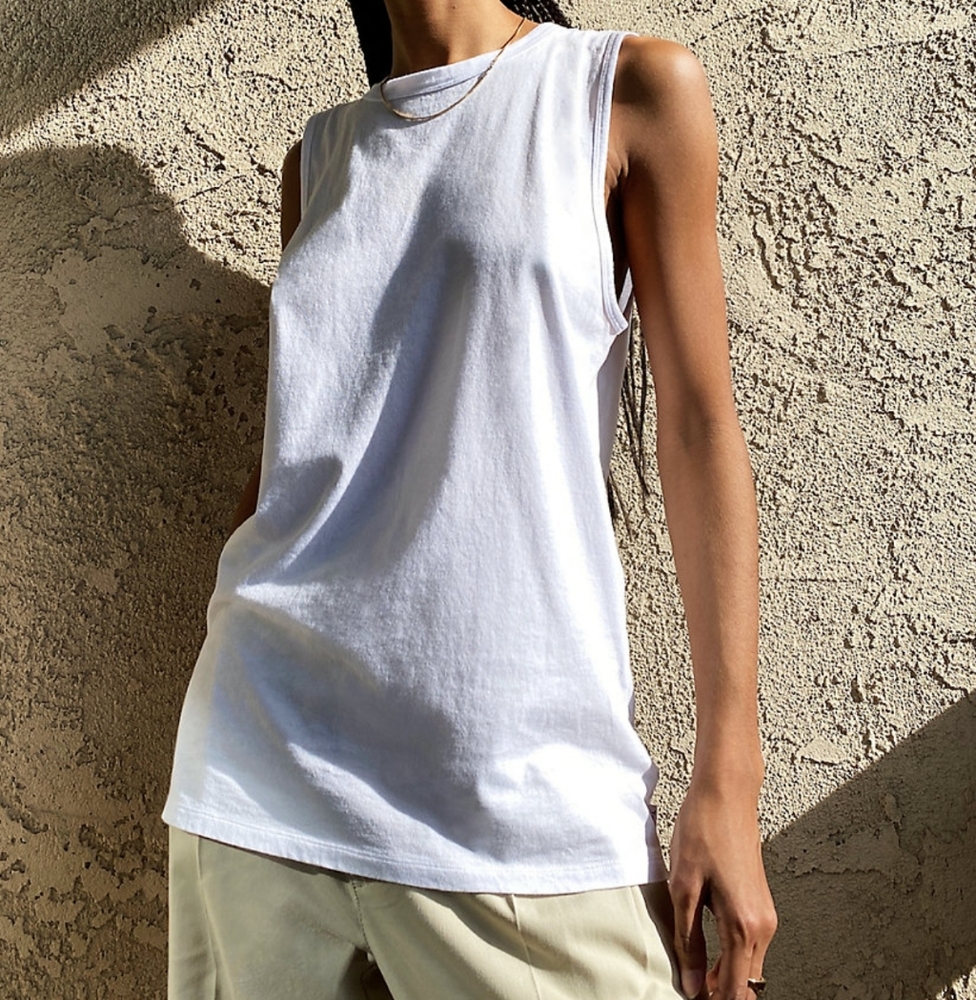 TNA Aritzia Tour Muscle Tank Top size L - Picture 3 of 6